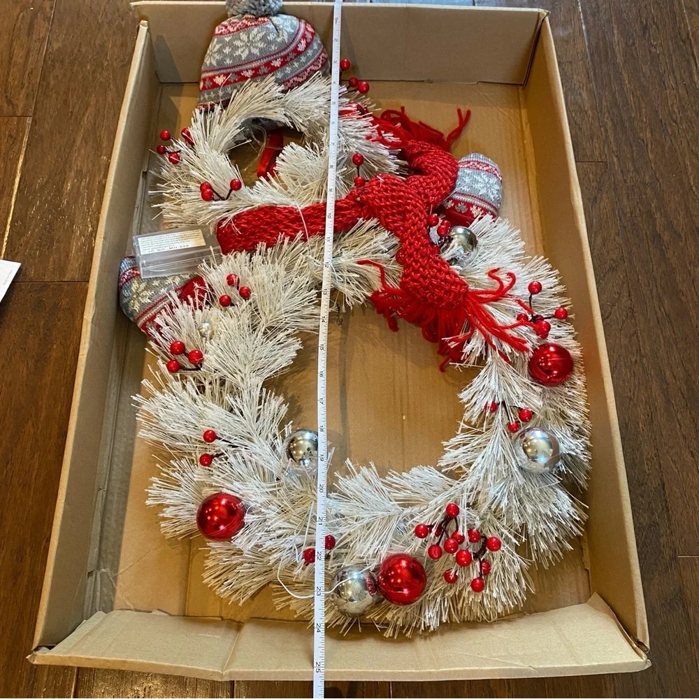 Light Up Snowman Wreath – White & Red – Christmas Holiday Decor